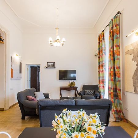 New Apartment On Rustaveli Avenue Tbiliszi Kültér fotó