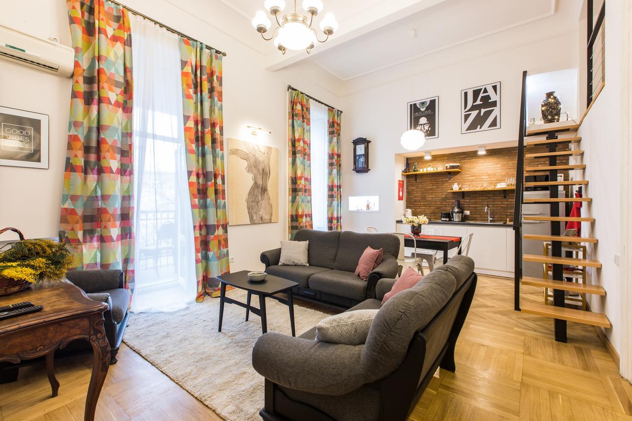 New Apartment On Rustaveli Avenue Tbiliszi Kültér fotó